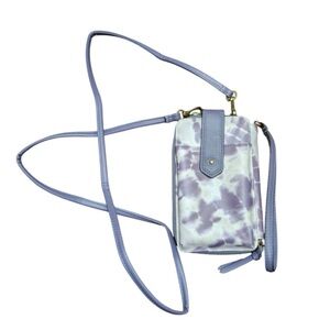 CROSSBODY Bag SMART PHONE Pocket RFID
Blue Purple Tie-Dye NEW